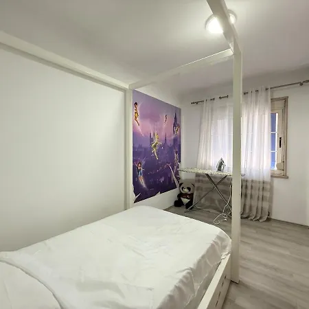 Flori Center Apartment